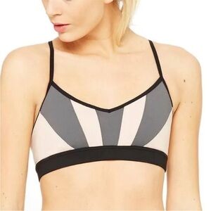 Alo Radiance Sports Bra Some Wear Size M